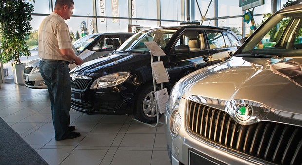 24 lata polskiej motoryzacji – co się zmieniło od 2000 r.? 10 zaskakujących faktów