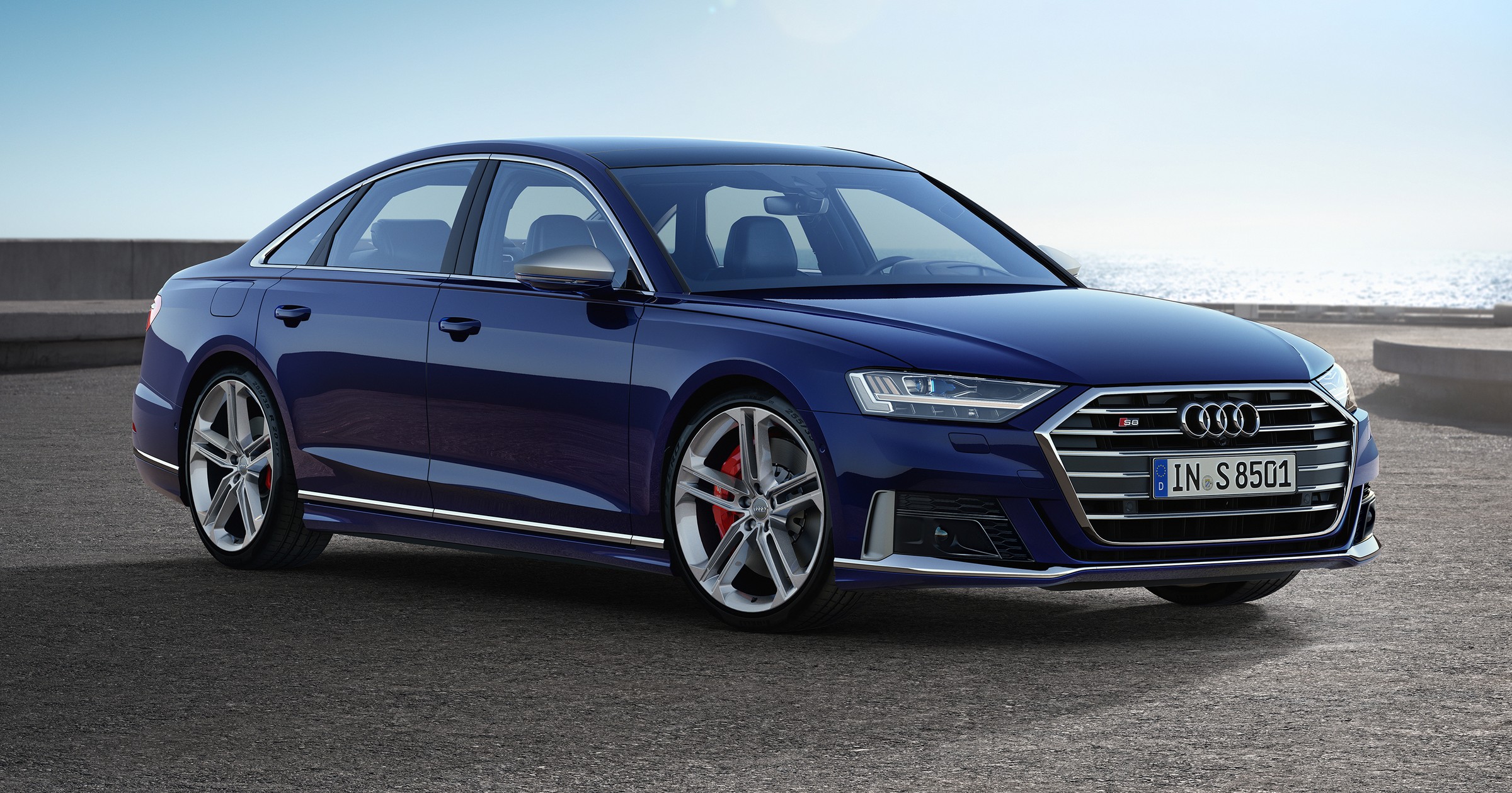Audi S8