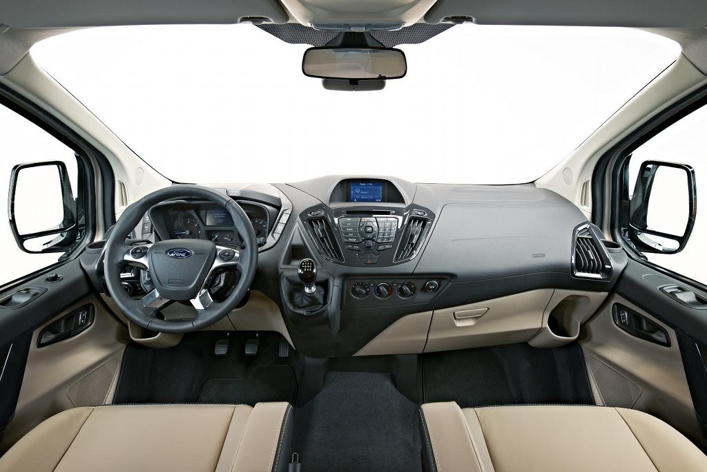 Taki będzie nowy Ford Transit
