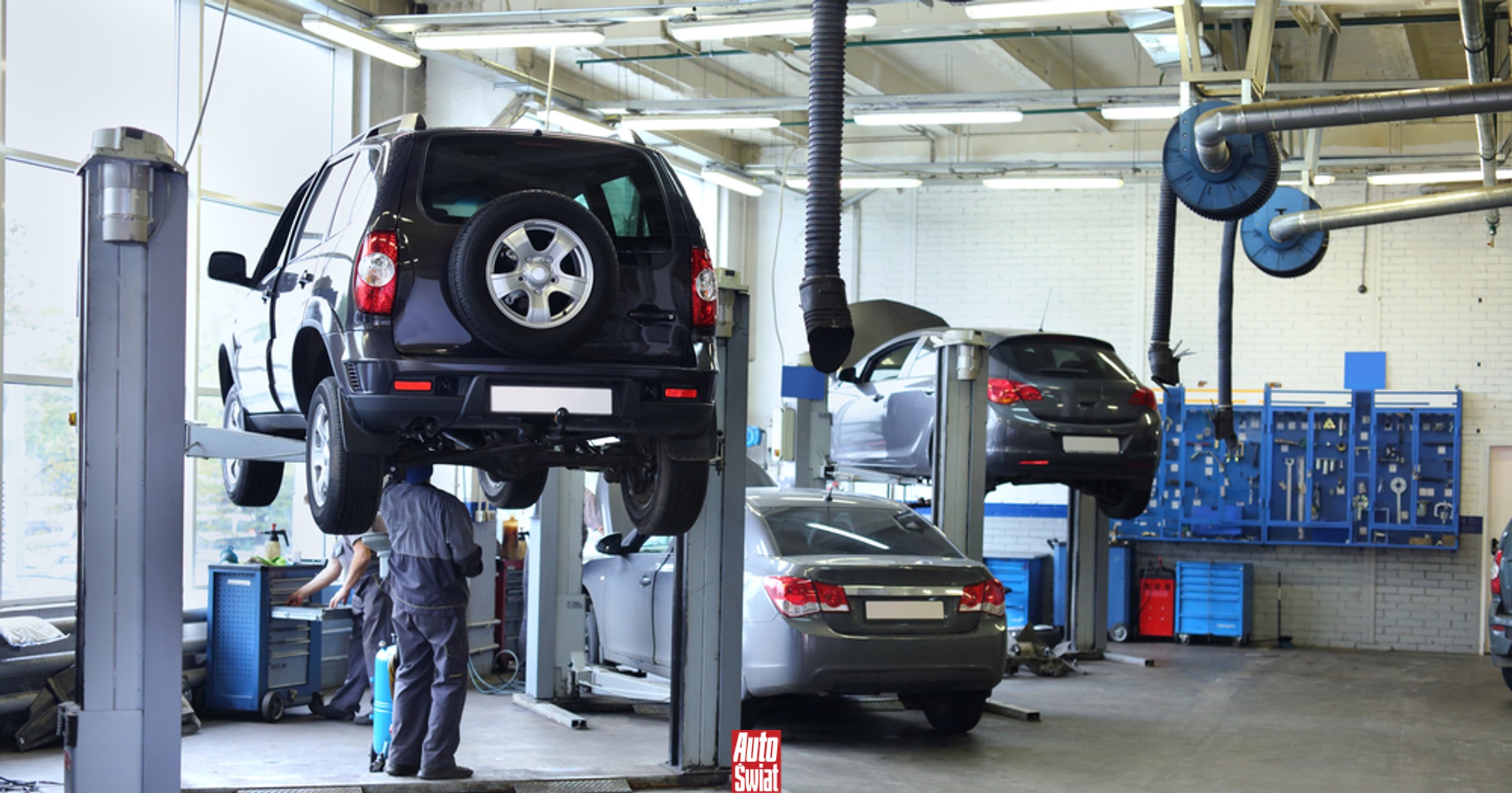 Nieuczciwe praktyki w warsztatach samochodowych. Mechanicy zarabiają na naszej niewiedzy