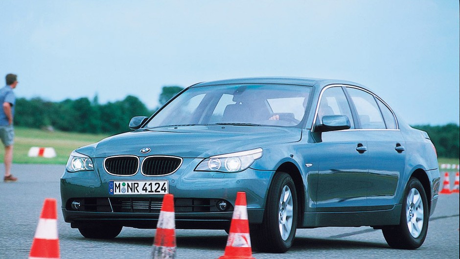 BMW serii 5 kontra Mercedes klasy E: kuszące limuzyny z dieslami