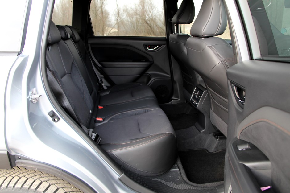 Subaru Forester 2.0 e-Boxer Platinum