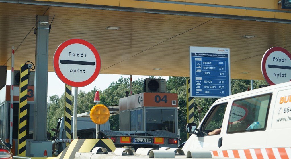 Decyzja ministra: w wakacje niektóre przejazdy autostradą A1 będą darmowe