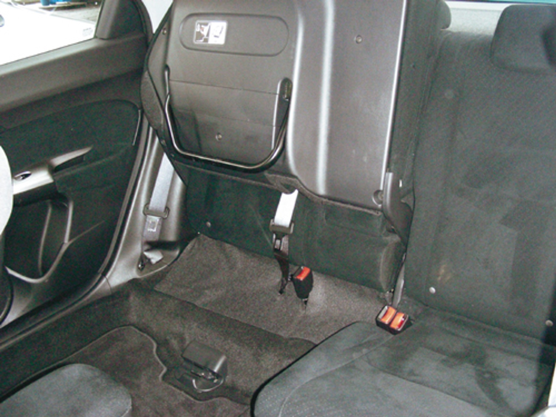 Honda Civic 1.8 Sport - Kosmiczny design,  sprawdzona technika w naszym teście długodystansowym