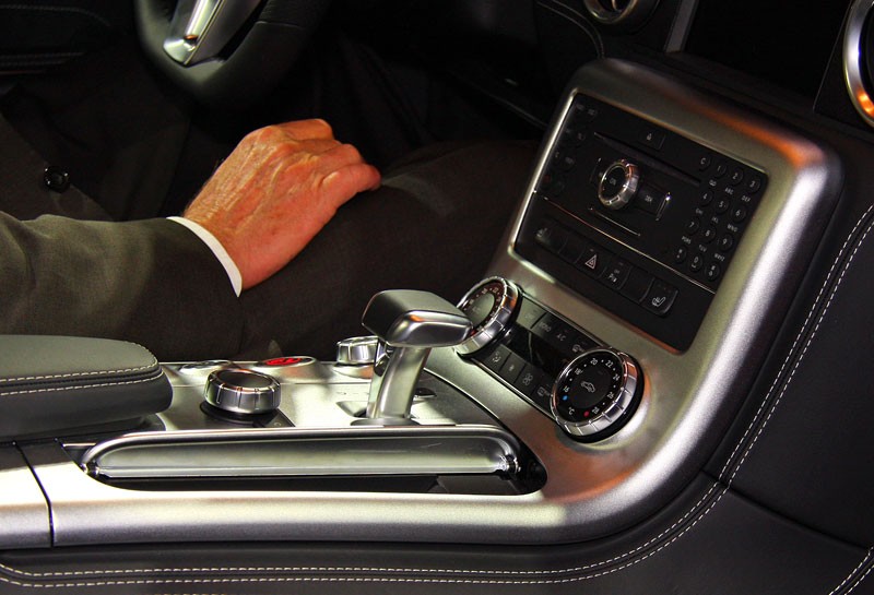 IAA Frankfurt 2009: Mercedes-Benz SLS AMG – Gullwing XXI wieku, pierwsze wrażenia
