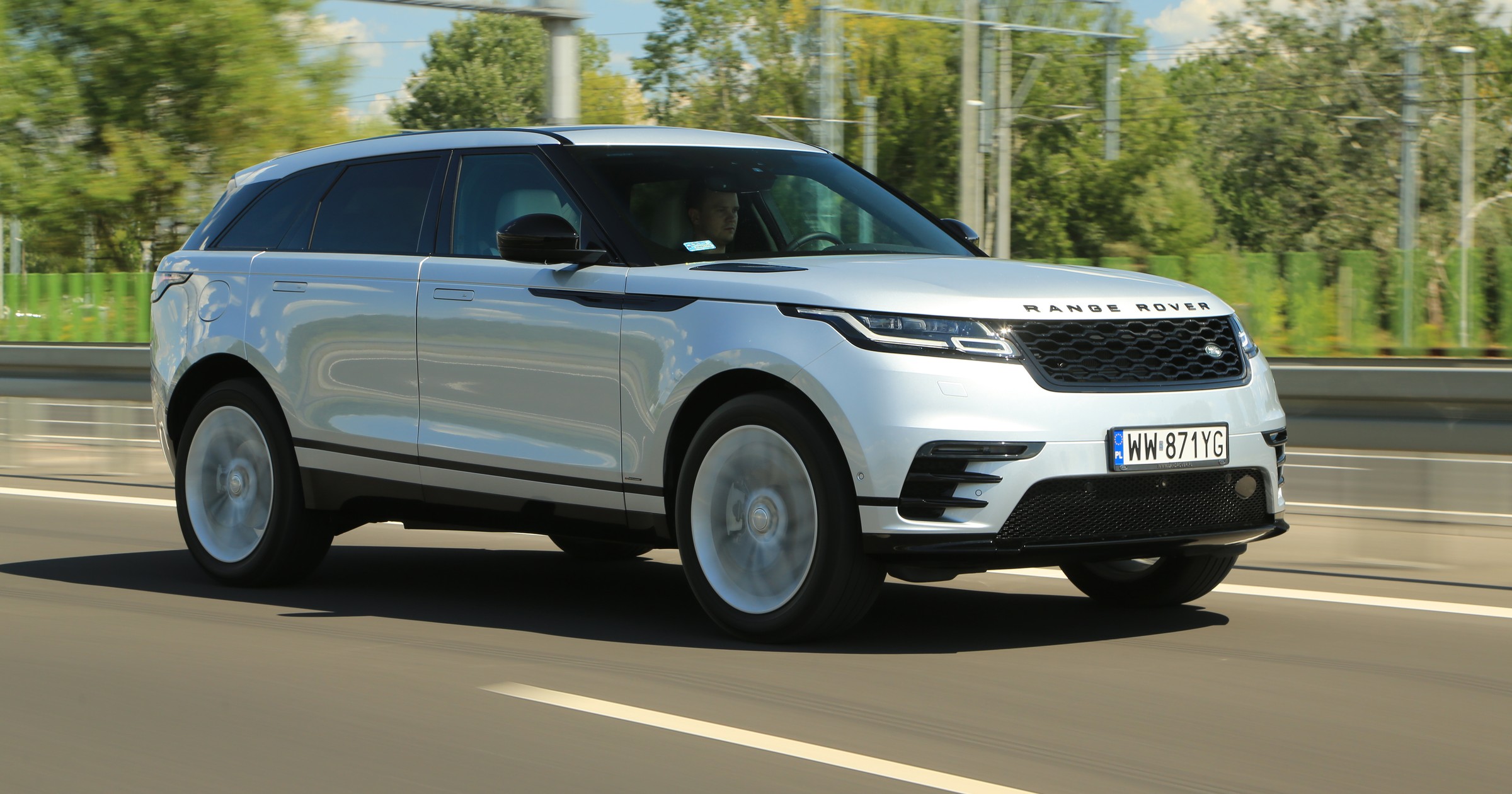 Range Rover Velar P300