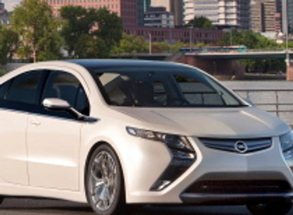 IAA Frankfurt 2009: premiera Opla Ampera -  wykorzystanie technologii Voltec