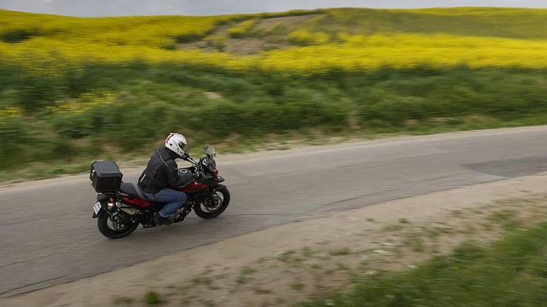 Suzuki V-Strom 650 XT w akcji