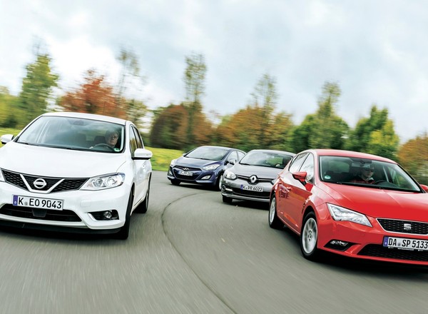 Hyundai i30 kontra Nissan Pulsar, Renault Megane, Seat Leon - Nissan wraca do klasy kompaktów