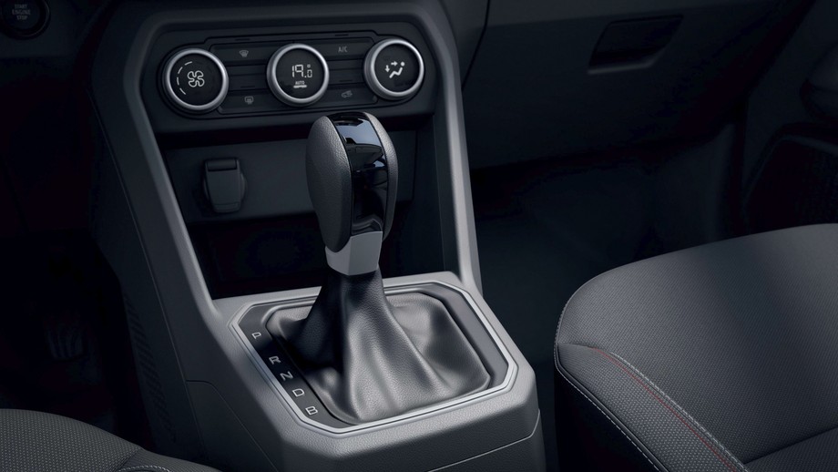 Dacia Jogger Hybrid 140 (2023)