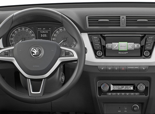 Skoda Fabia III odsłania swoje wnętrze