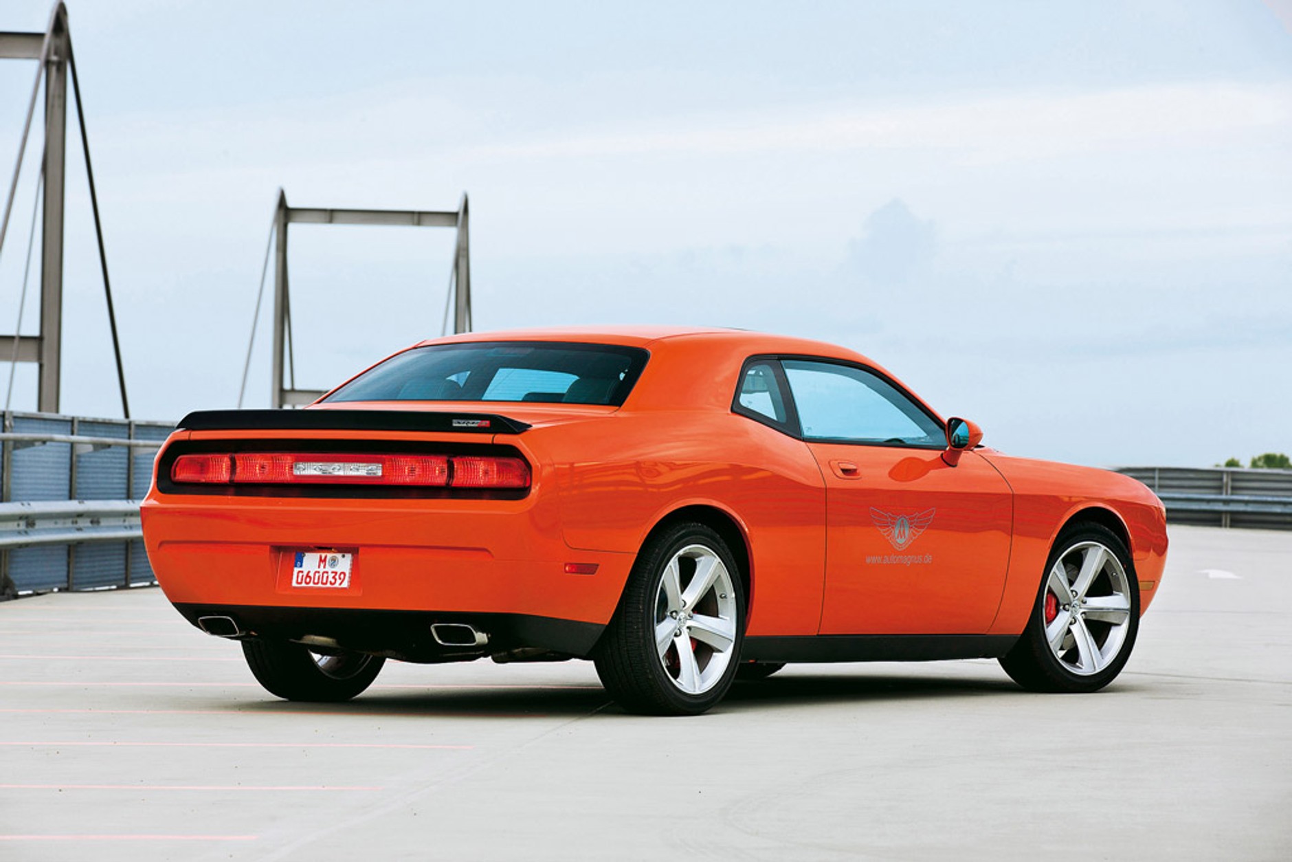 Ford Shelby kontra Chevrolet Camaro i Dodge Challenger