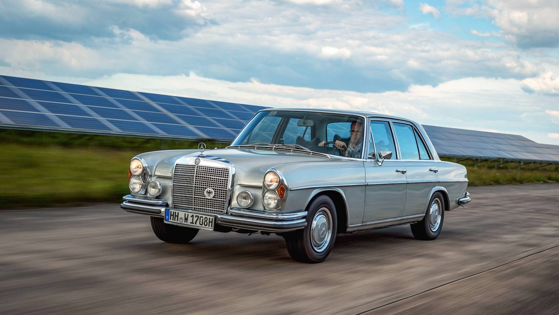 Mercedesa W108
