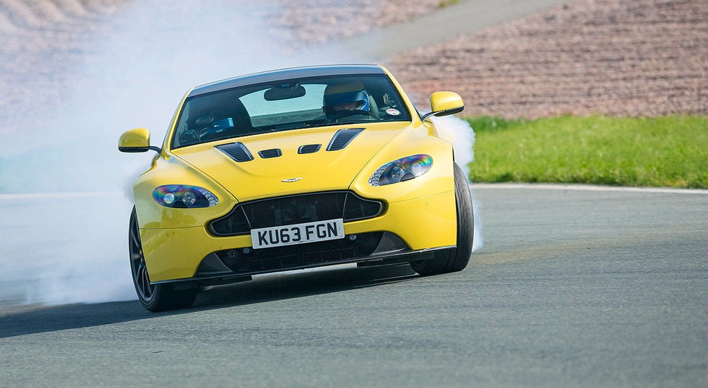 20 najszybszych seryjnych aut