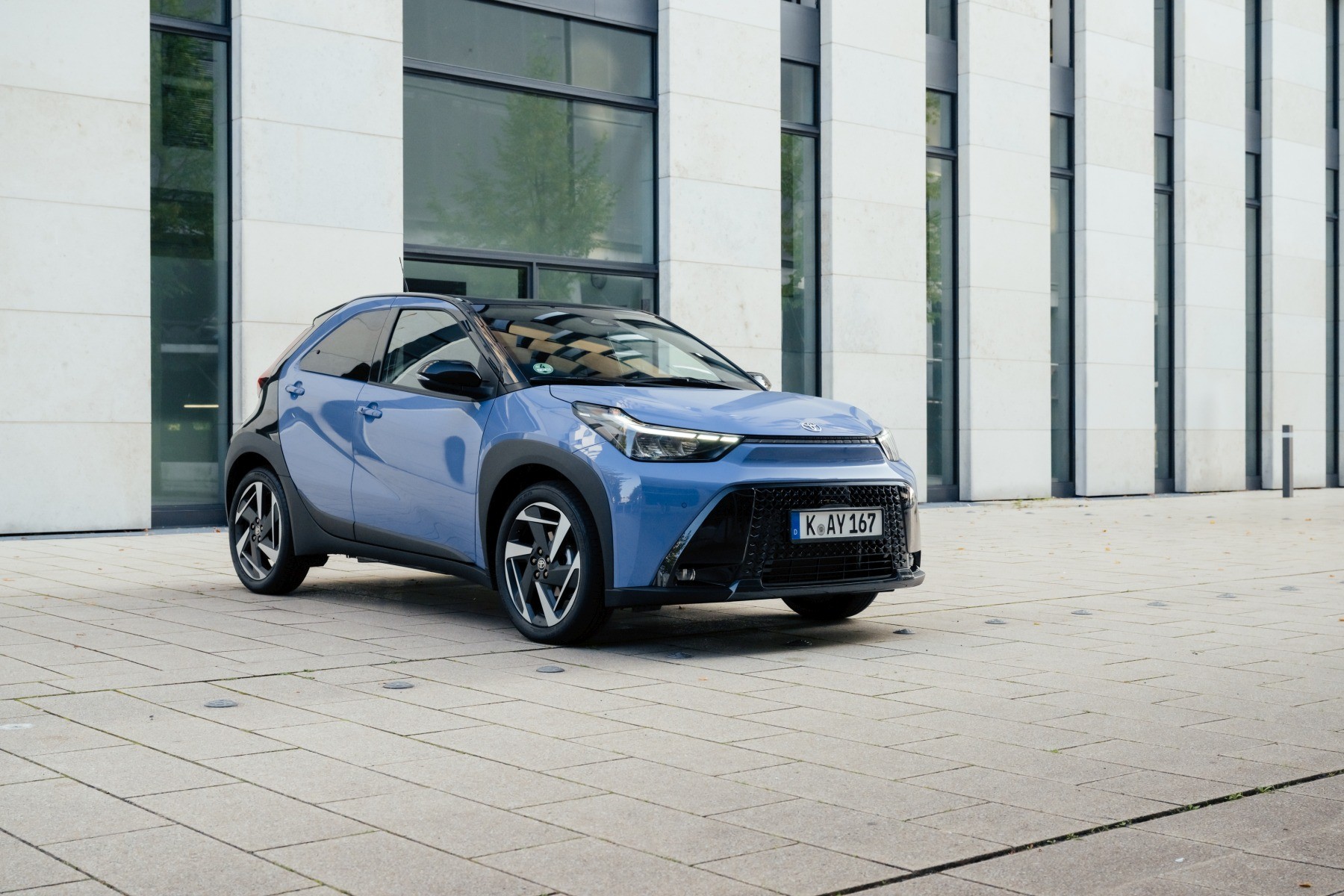 Hybrydowa Toyota Aygo X