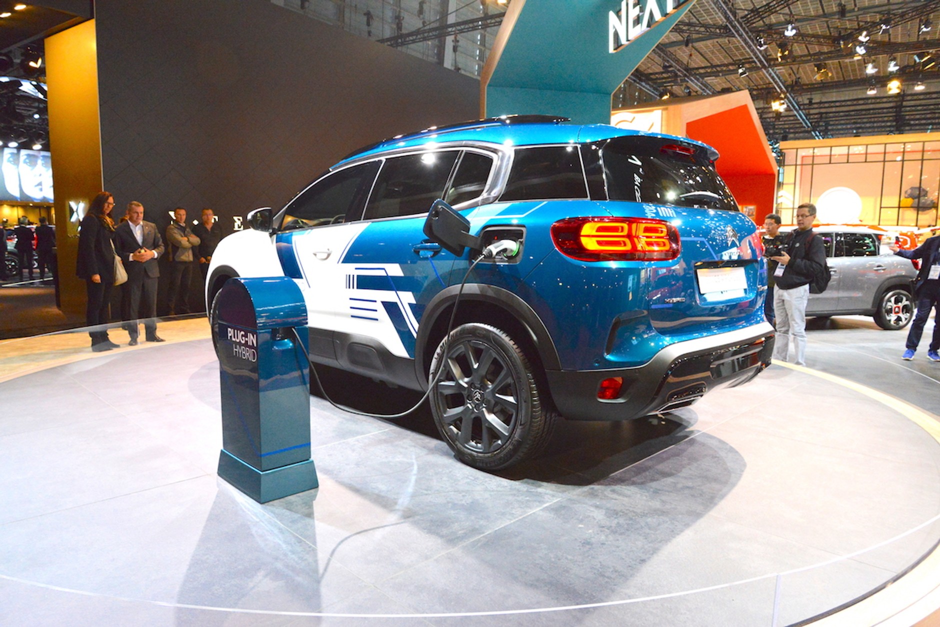 Citroen C5 Aircross Hybrid Concept