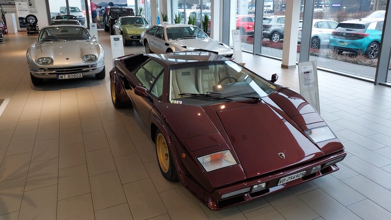 W salonie Volkswagena w Radomiu można oglądać unikatowe modele Lamborghini