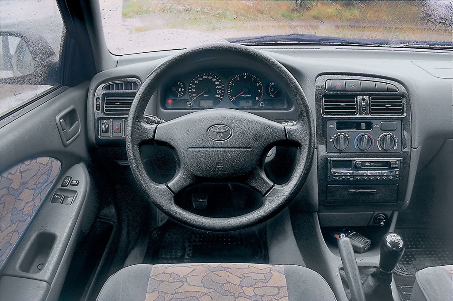 Toyota Avensis - Ma swoje lata, ale trzyma poziom