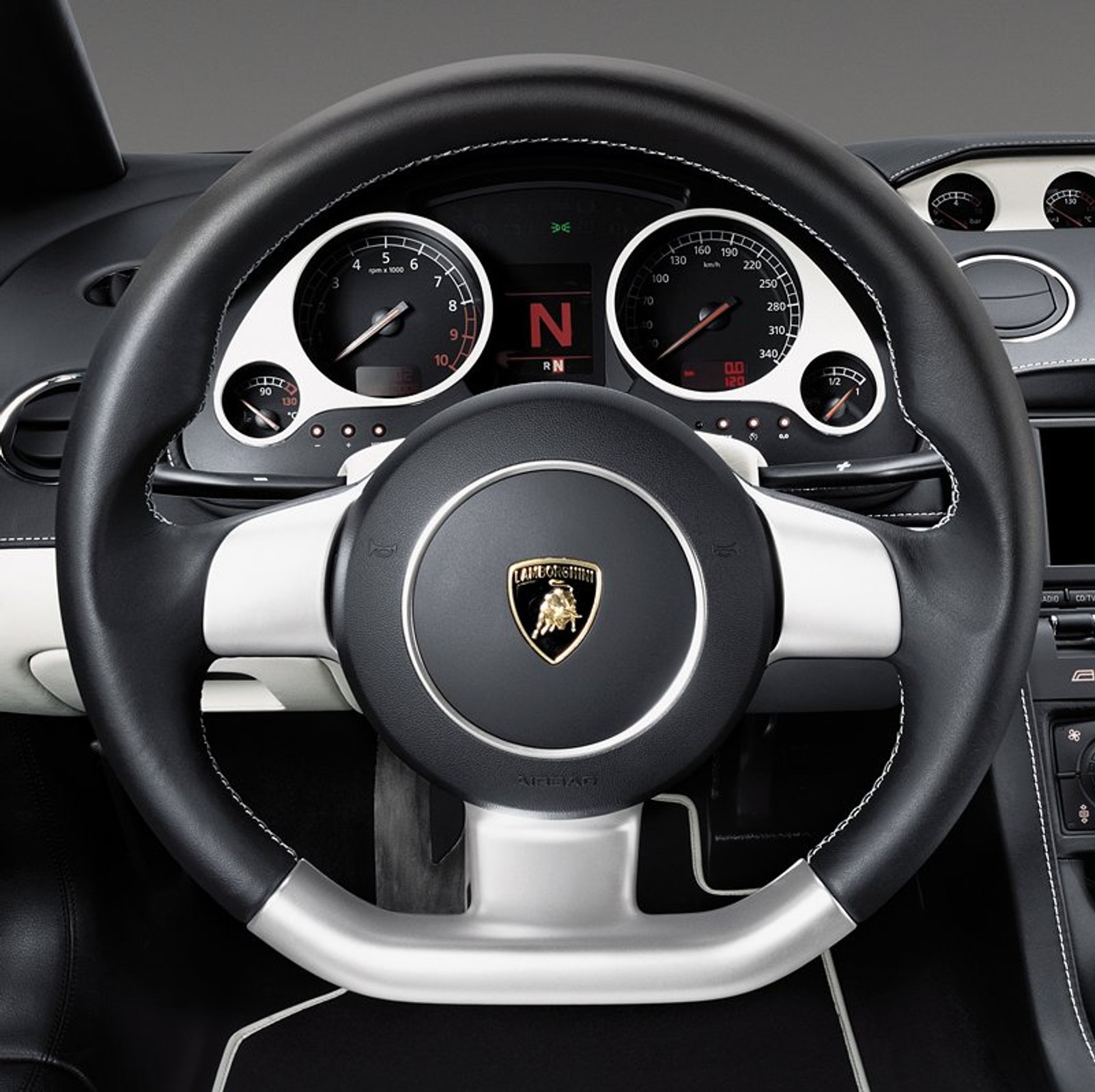 Gallardo najlepiej sprzedawanym modelem w historii marki Lamborghini