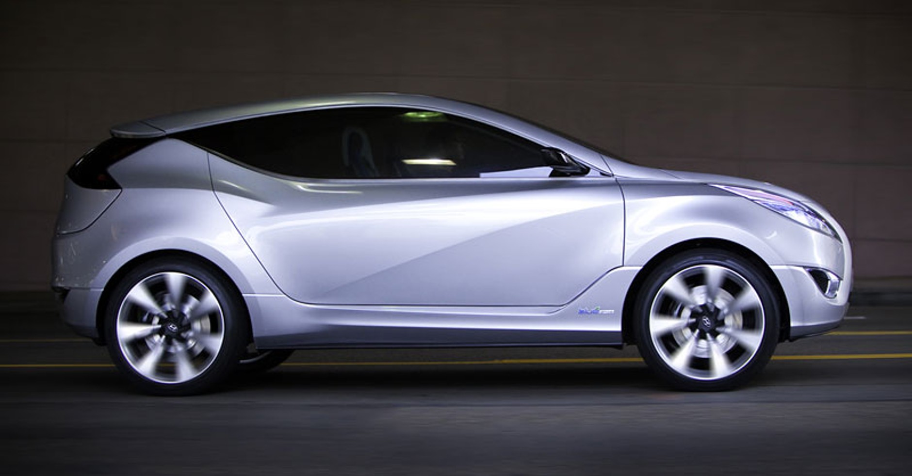 Hyundai Nuvis: nadchodzi nowy crossover (fotogaleria)