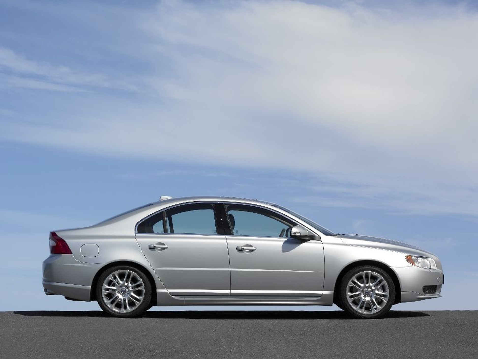 Volvo S80