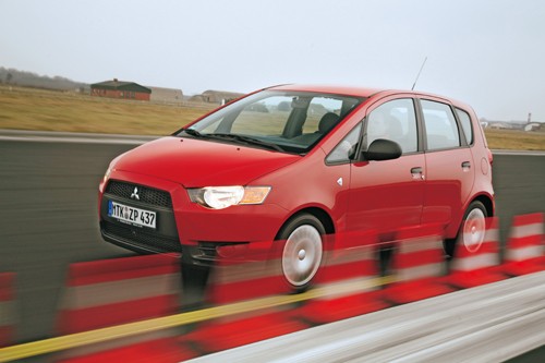 Hyundai i20 1.2 kontra Mitsubishi Colt 1.1 i Fiesta 1.25 - Nowy gracz w klasie B