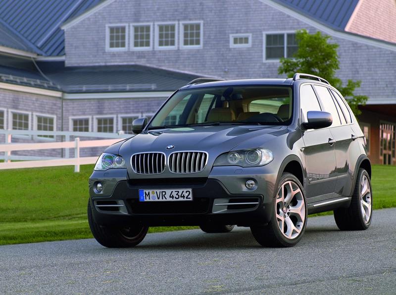 Nowe BMW X5: oficjalne zdjęcia i kompletne informacje