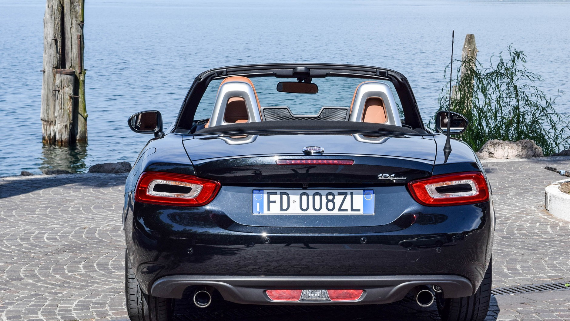 Fiat 124 Spider