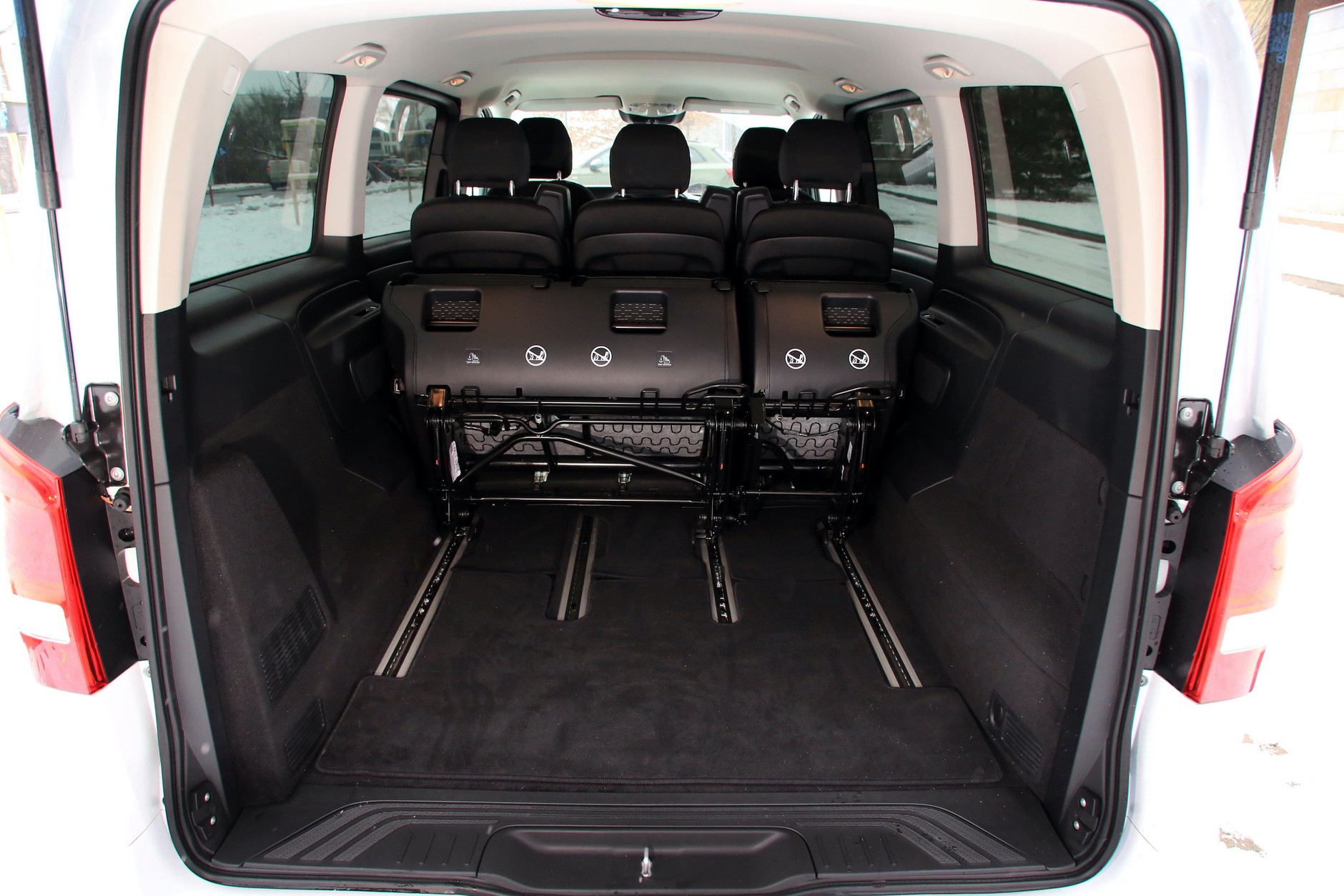 Mercedes eVito Tourer – pod prąd trendom