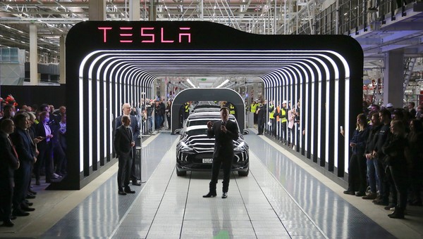 Otwarcie fabryki Tesli w Niemczech