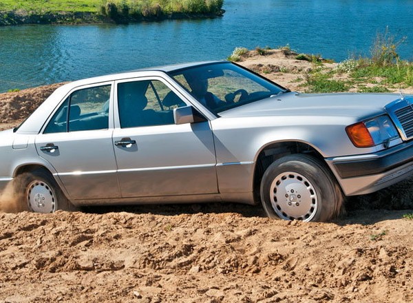 Mercedes 300 W 4Matic - na kursie do perfekcji