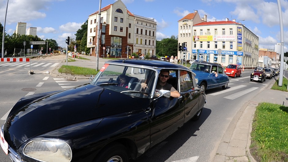 IV Zlot Miłośników Zabytkowych Citroënów (galeria)