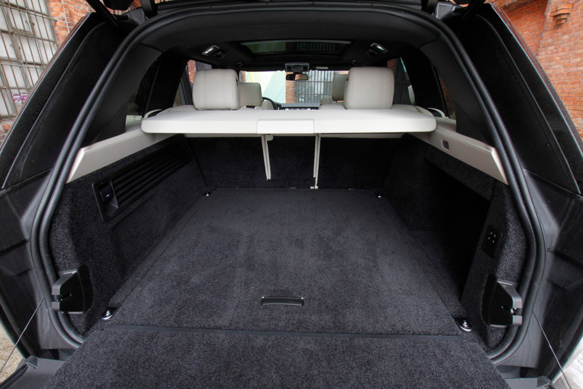 Range Rover 3.0 TDV6 Vogue: kamienica na kołach