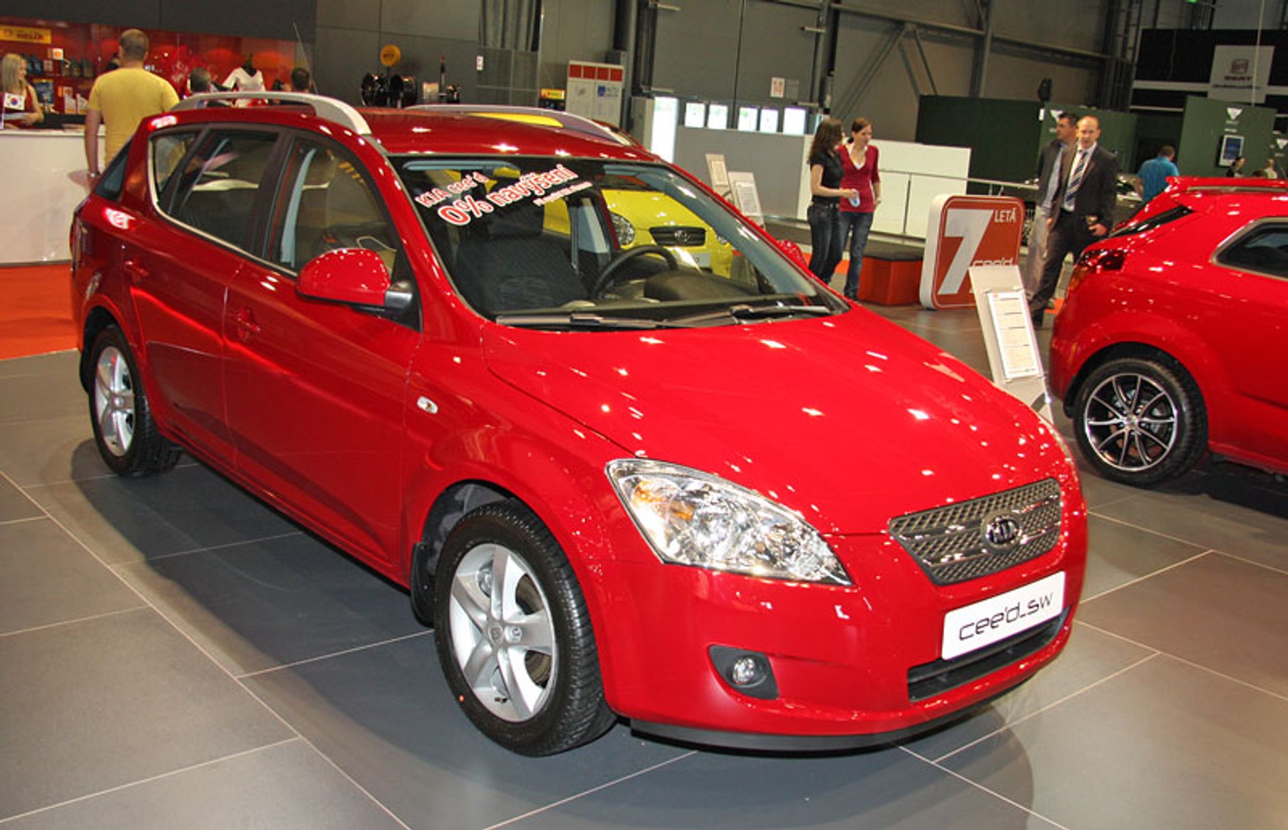 Autosalon Brno 2009: premiery światowe w skromniejszej obsadzie (fotogaleria)