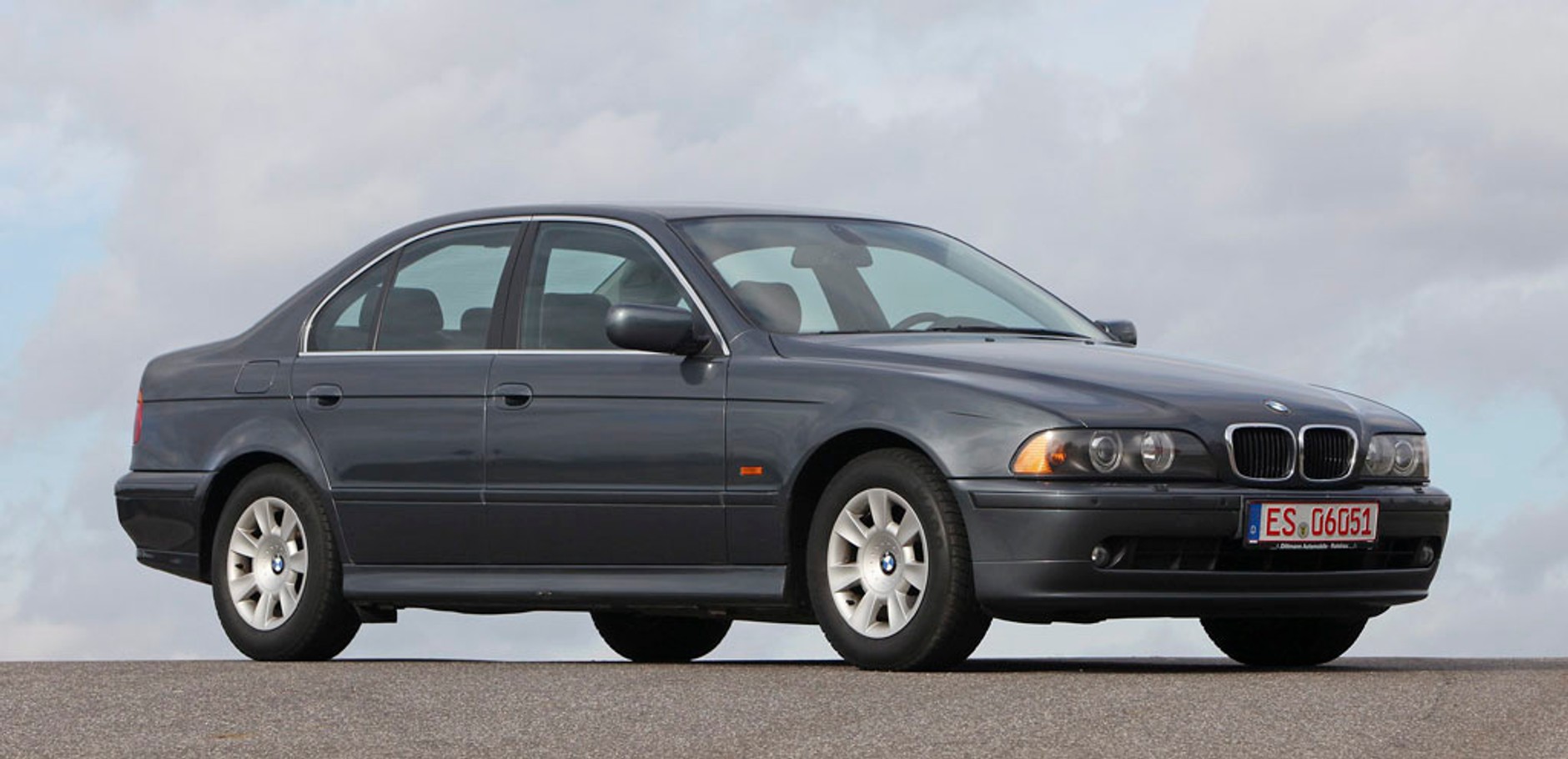BMW serii 5 (E39)