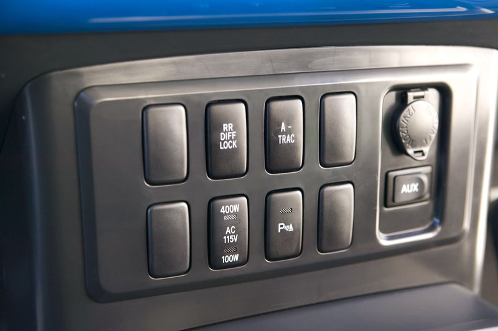 Toyota FJ Cruiser: zmodernizowany silnik dla modelu w stylu retro