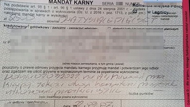 38-latek za złamanie przepisów dotyczących tzw. korytarza życia otrzymał 2,5 tys. zł kary