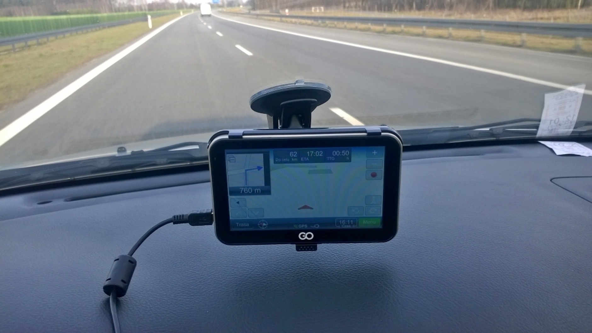 Testowany egzemplarz zawierał dość starą mapę 2012.06