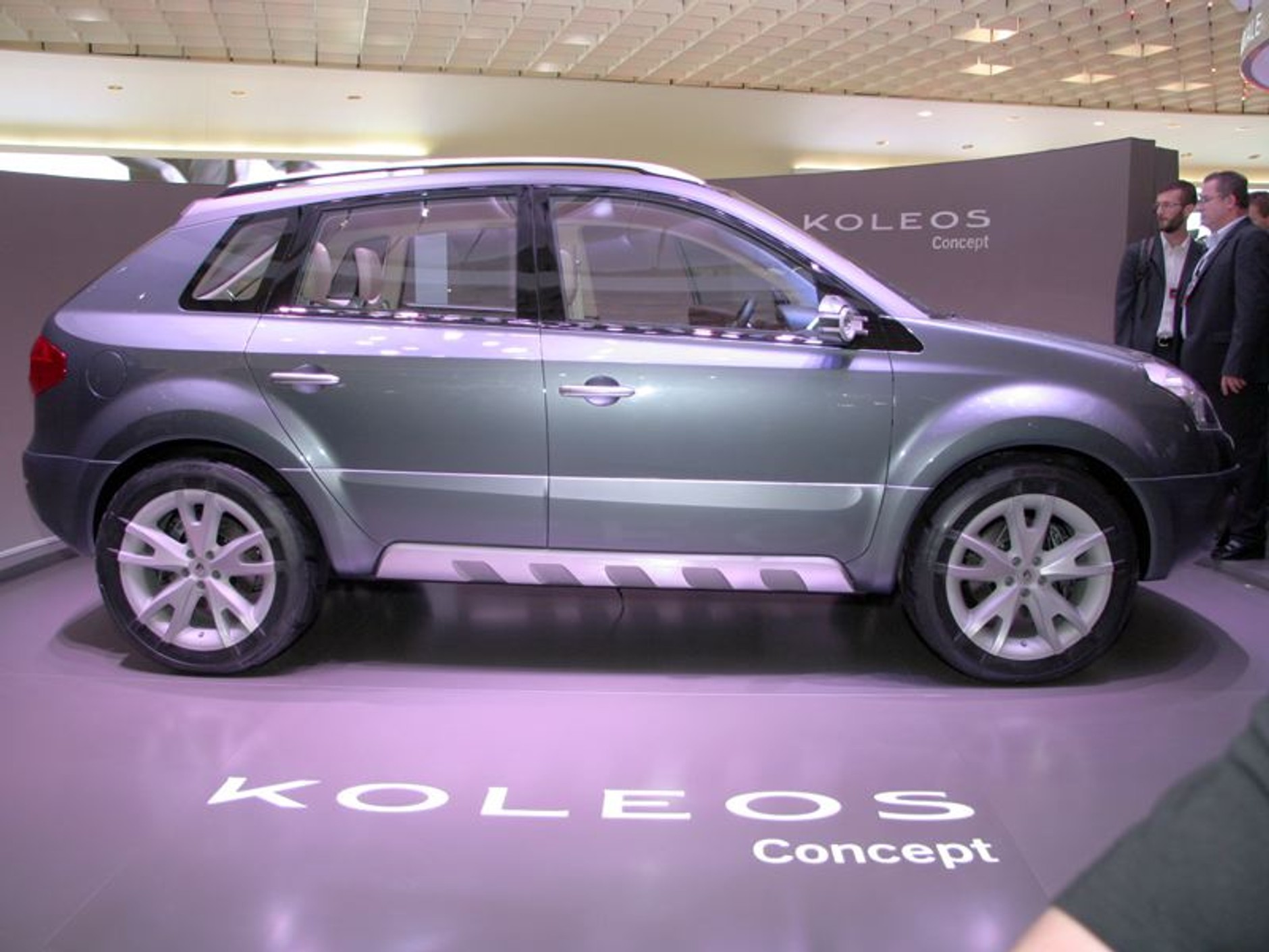 Paryż na żywo: fotogaleria z targów – Renault Koleos