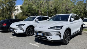 Chińczycy chcą zalać Europę elektrycznymi autami. W tym celu zamierzają wykorzystać metodę tariff jumping