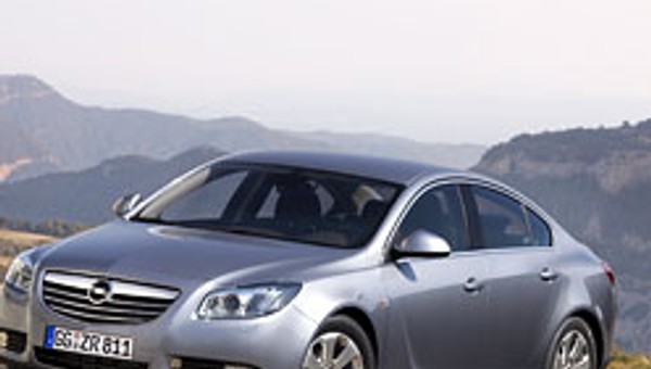 Paryż 2008: Opel Insignia ecoFLEX 2,0 CDTI (160 KM) - zużycie poniżej 5,2 l/100 km