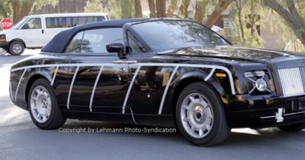 Spy Photos: luksusowy kabriolet Rolls-Royce Corniche