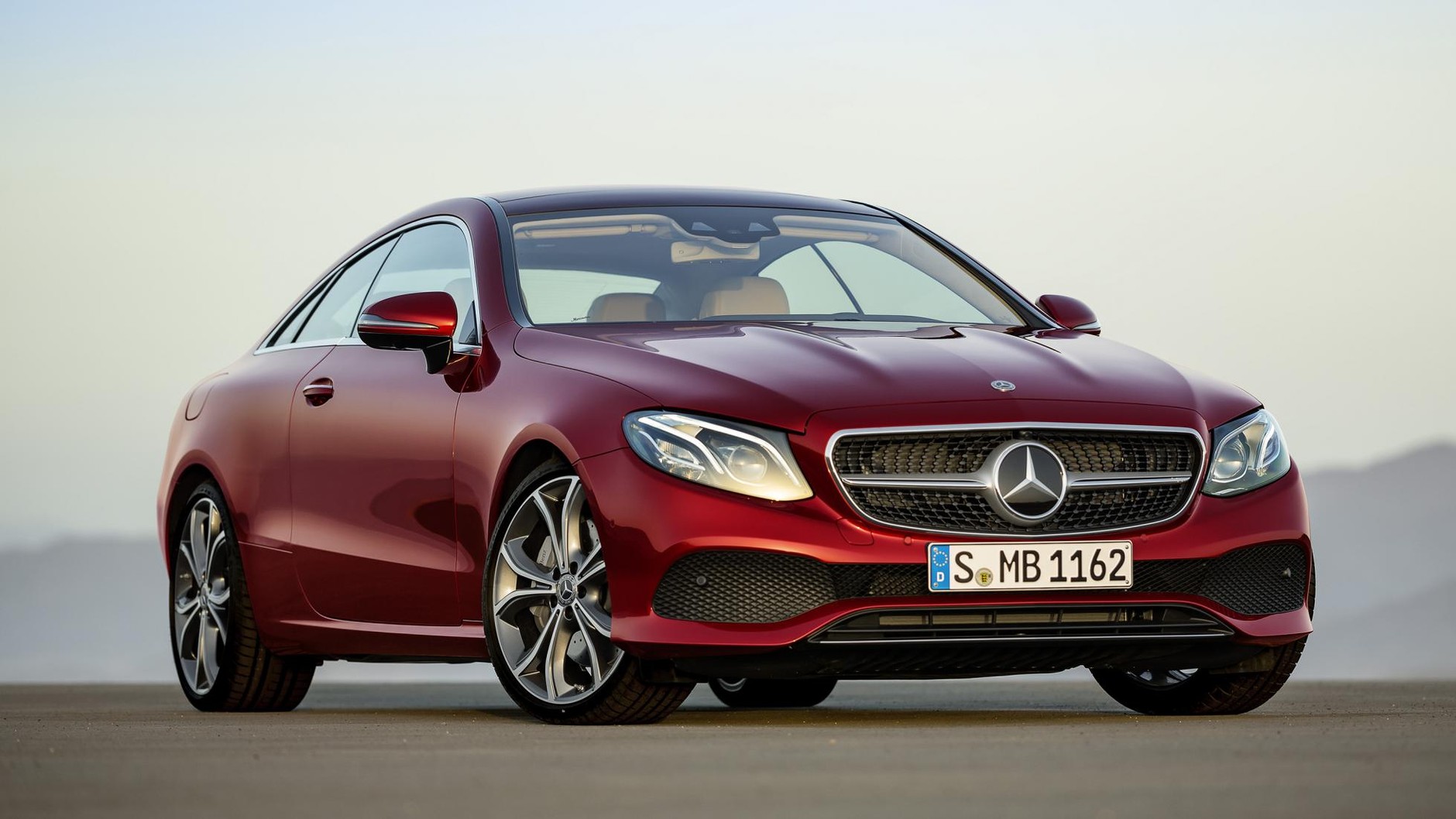 Mercedes E Coupe – stylowy komfort