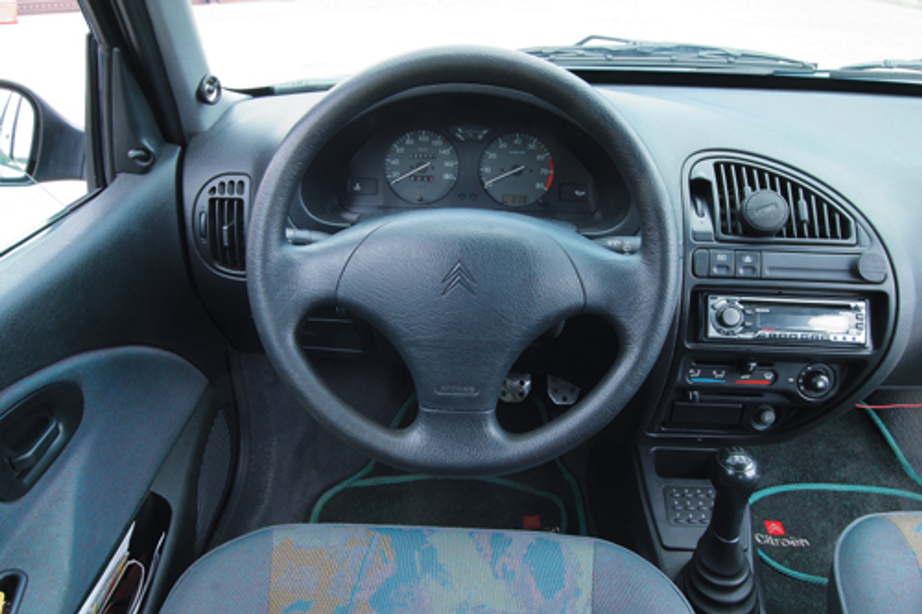 Citroen Saxo - Czy strach ma wielkie oczy?