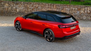 Ponad 700 km zasięgu w elektryku? Volkswagen mówi, że to możliwe i wprowadza nowe wersje ID.7