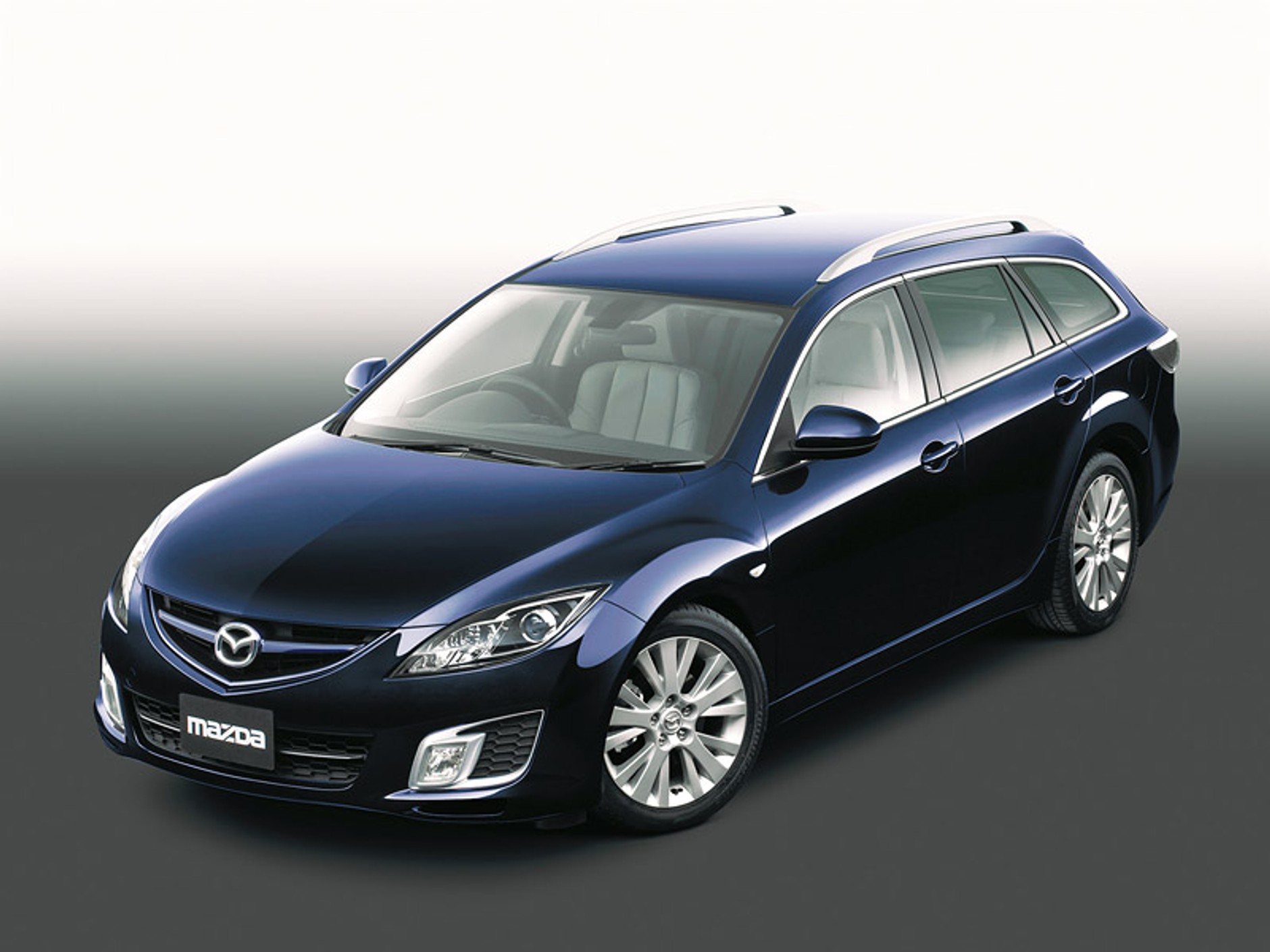 Tokio Motor Show 2007: Mazda Atenza – usportowiona szóstka dla rynku japońskiego