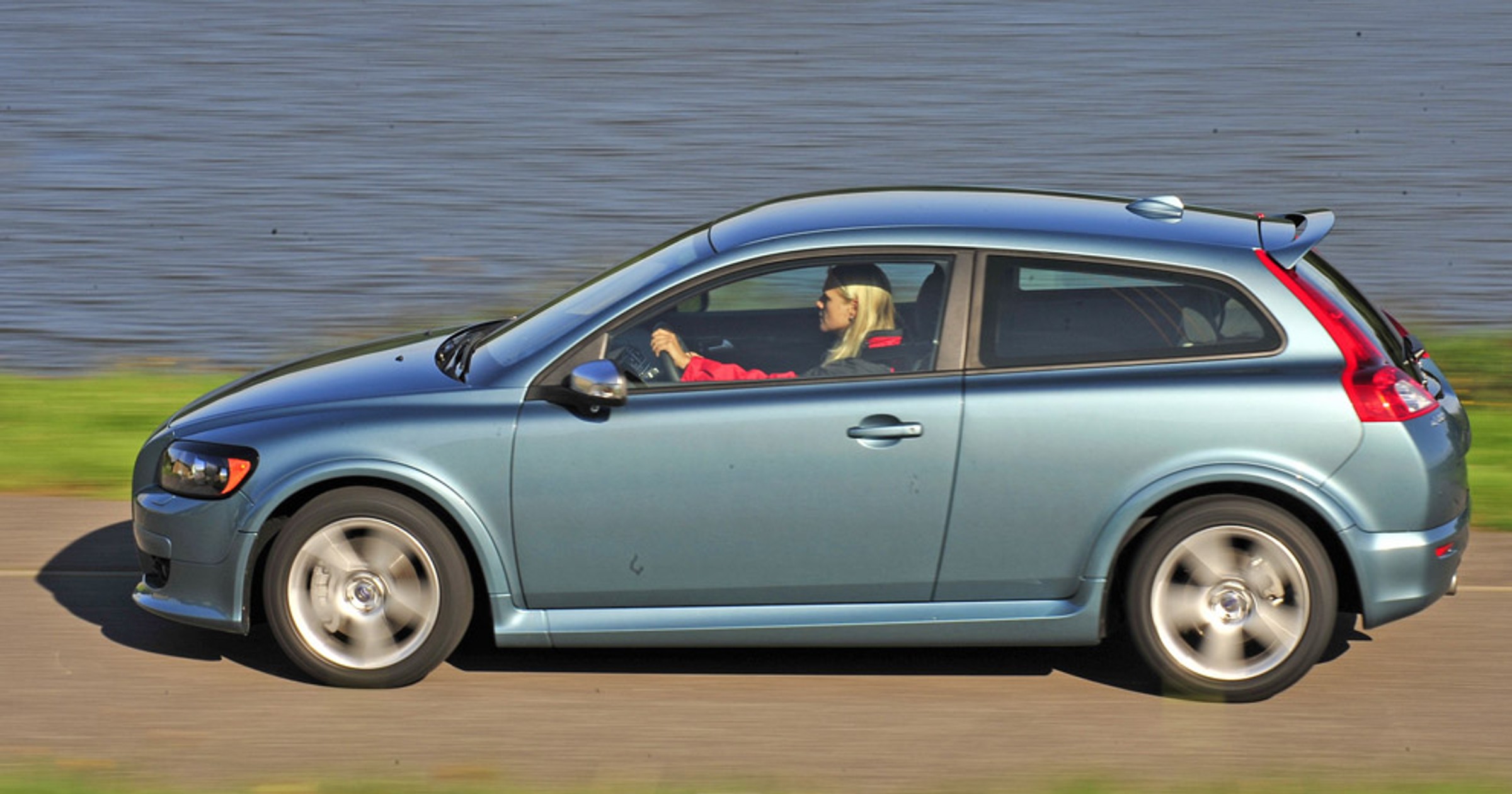 Volvo C30: indywidualista z kilkoma niedociągnięciami
