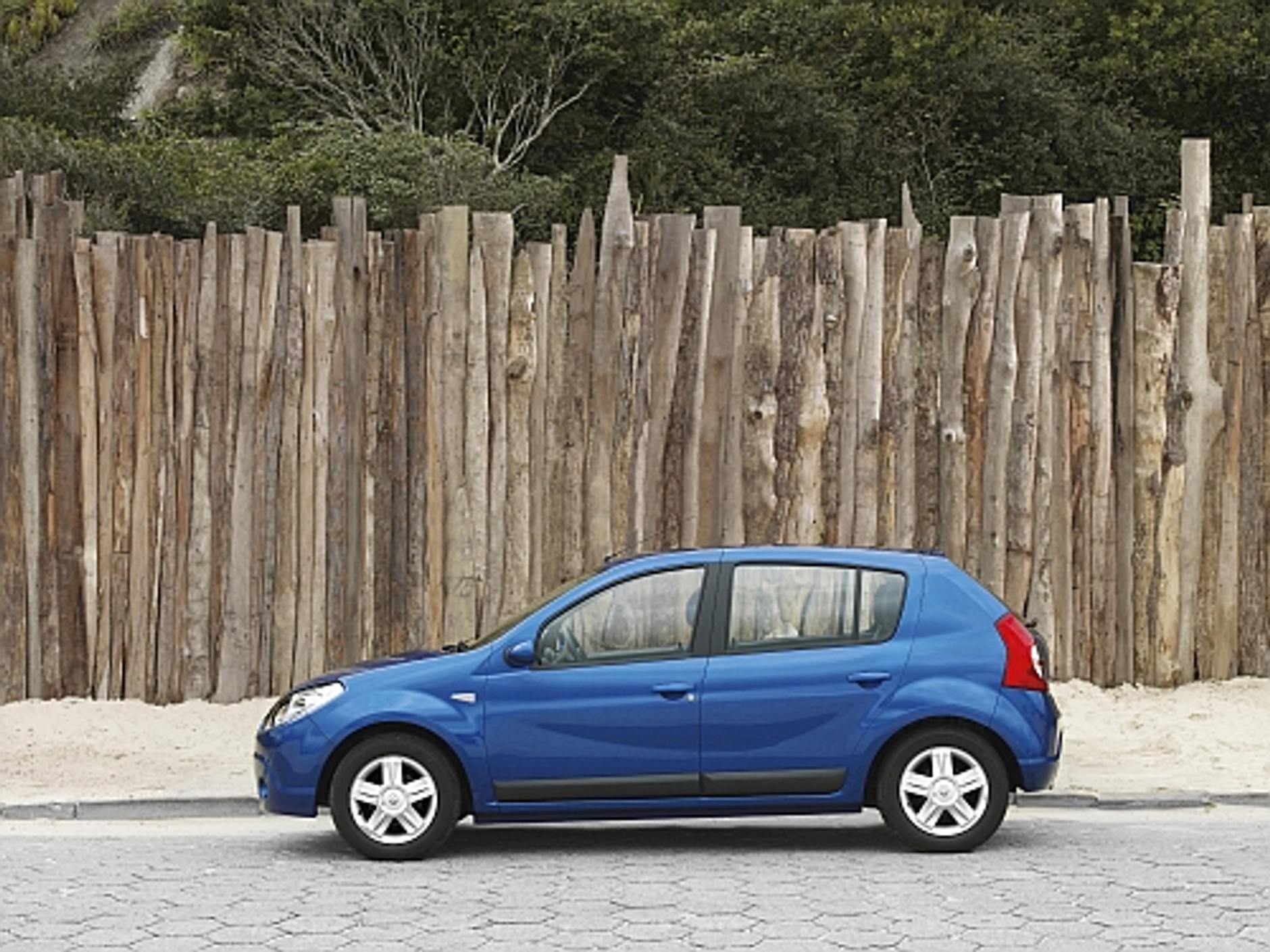 Dacia Sandero dostępna już od 28 500 zł