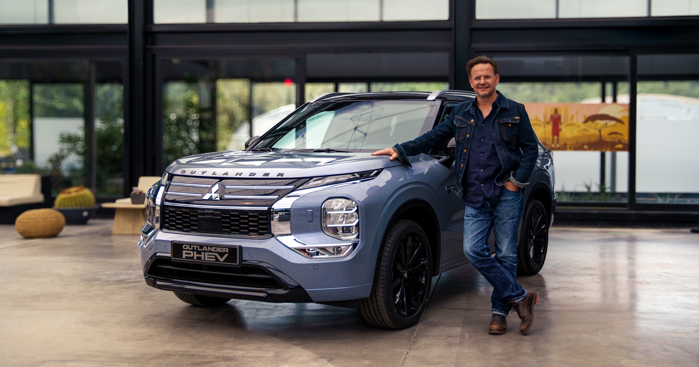 Nowe Mitsubishi Outlander i Bartłomiej Topa, ambasador marki w Polsce