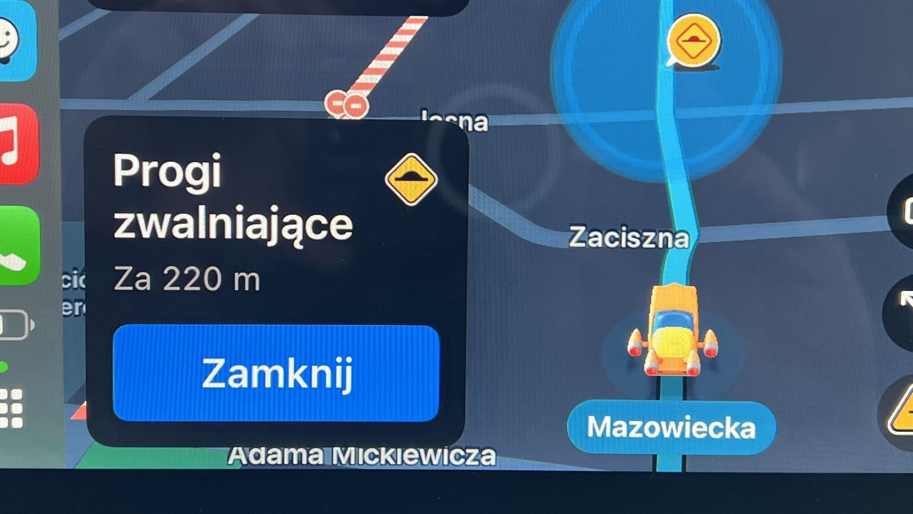 Nawigacja Waze w Apple CarPlay